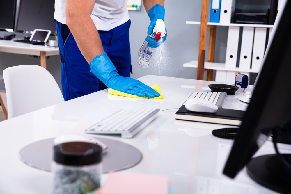 What Are the Benefits of Hiring a Commercial Office Cleaning Company?
